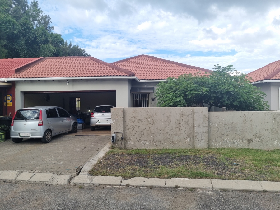 3 Bedroom Property for Sale in Waterval East North West